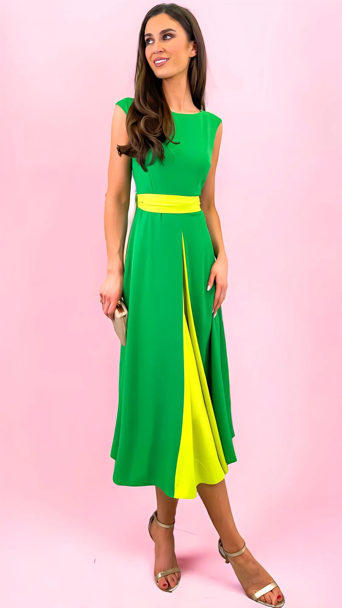 4-A1467 Aviva Green Contrast Flare Dress