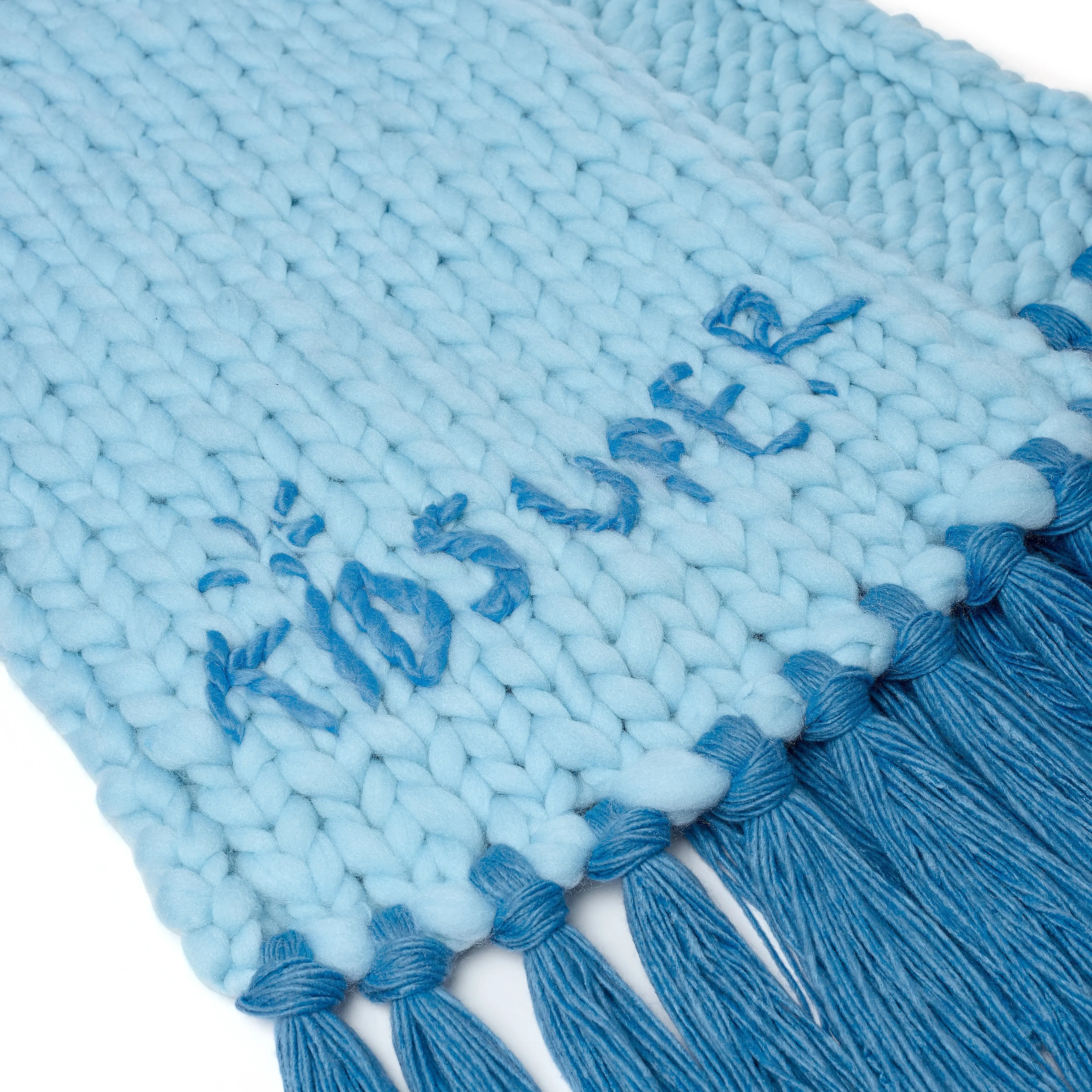 Hand Knit Chunky Scarf [Blue]