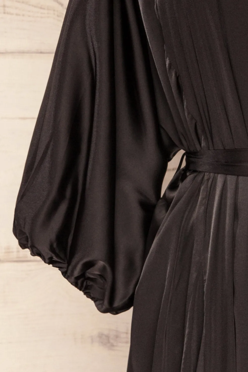 Isobel Black | Short Satin Dress w/ 3/4 Puff Sleeves