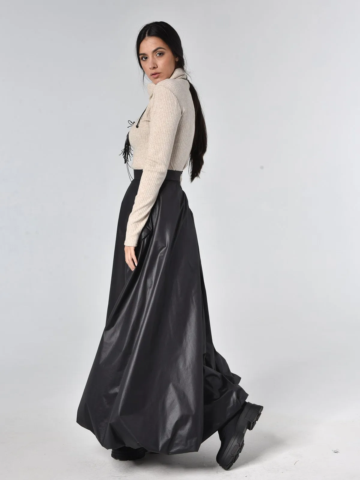 Maxi A-Line Skirt With Front Pockets