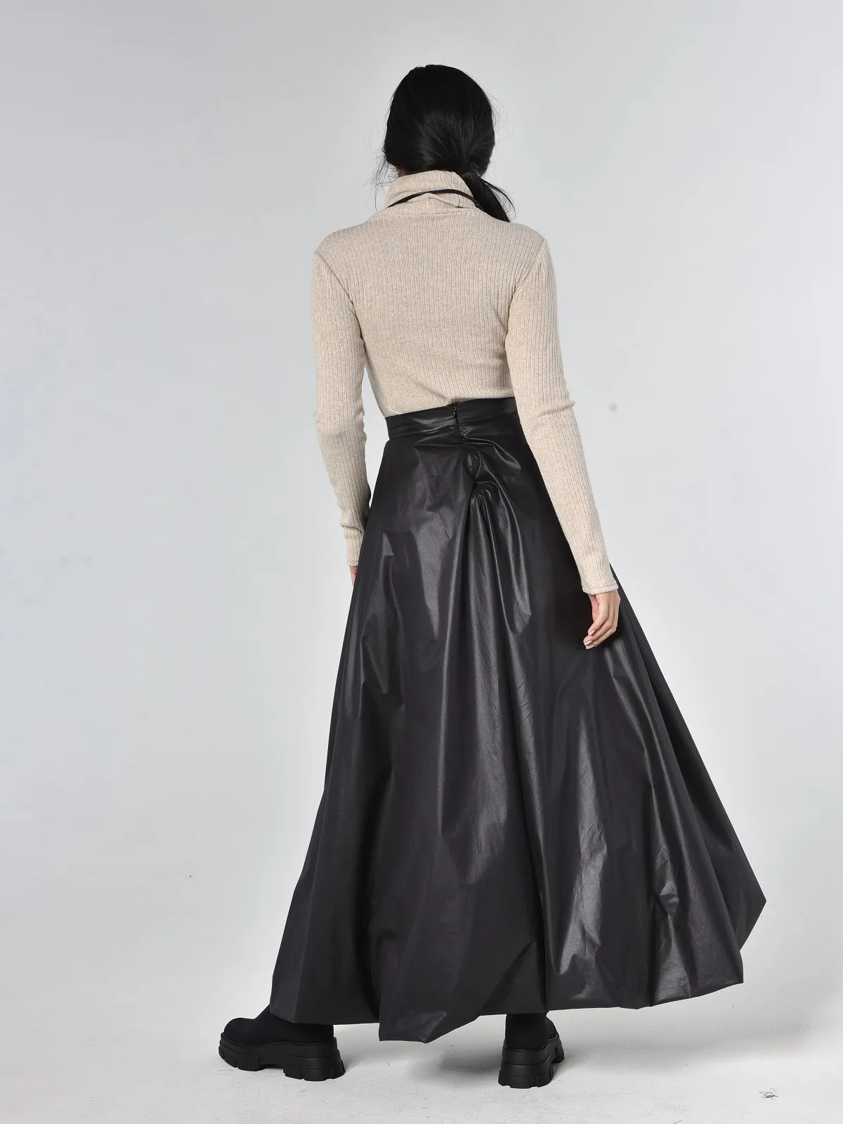 Maxi A-Line Skirt With Front Pockets