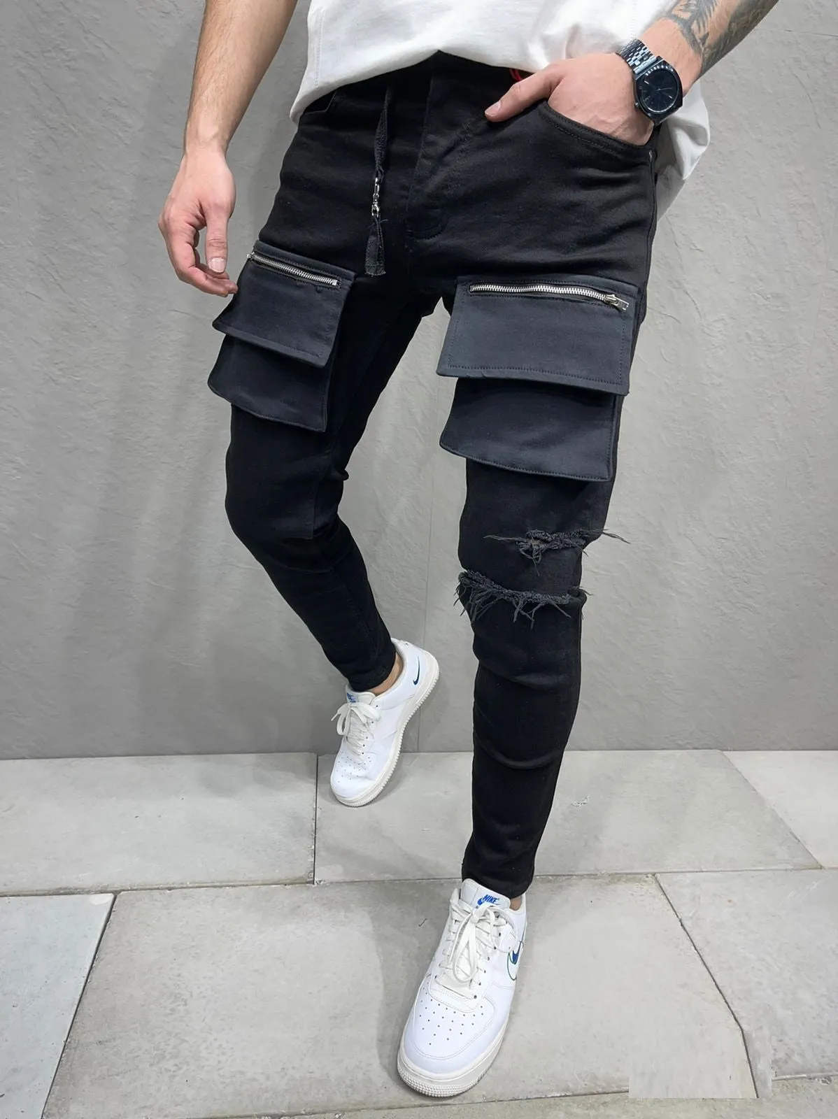 Pox Slim Cargo Ripped Jeans - Black  Y16