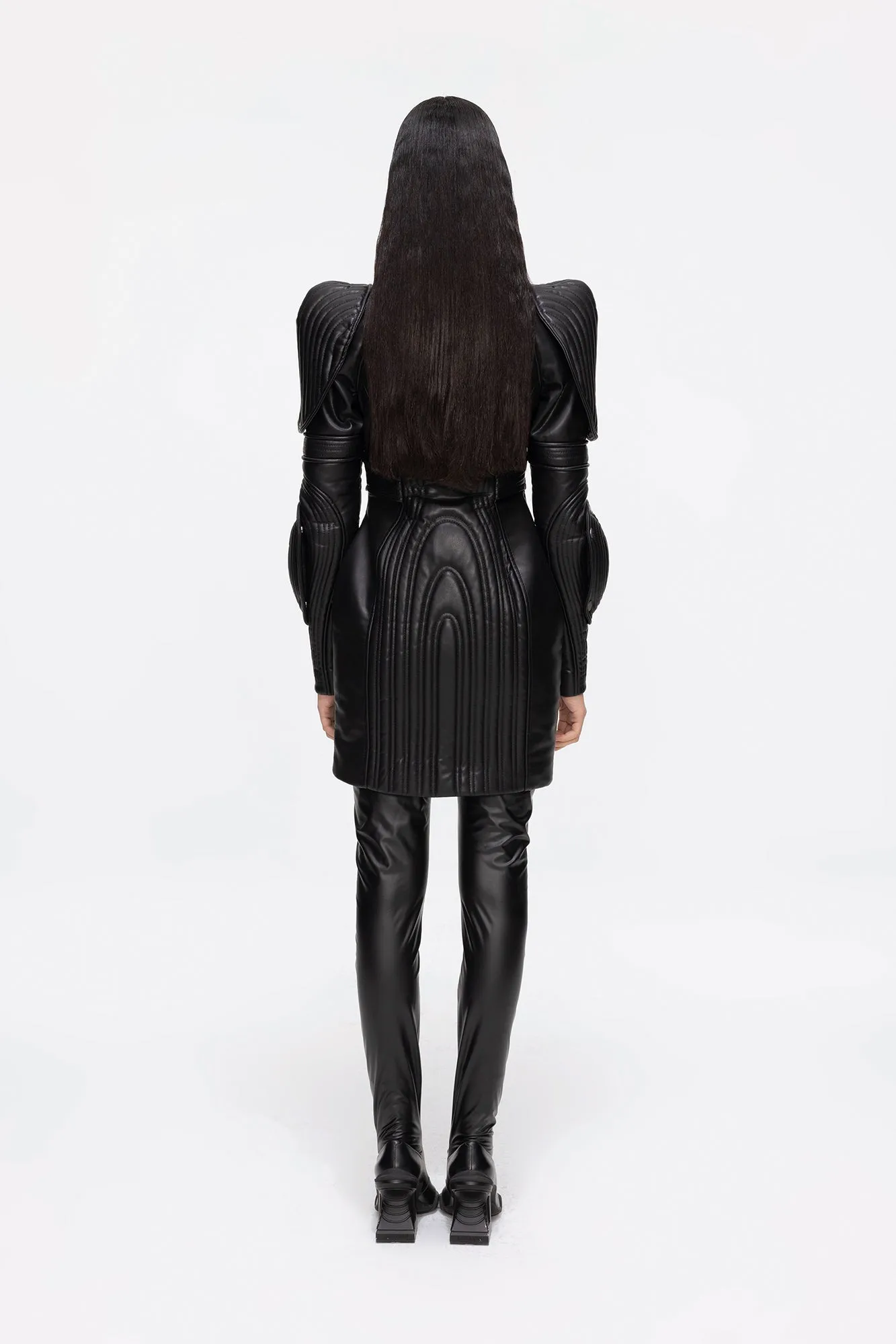 Wave sleeved three-dimensional jacket dress